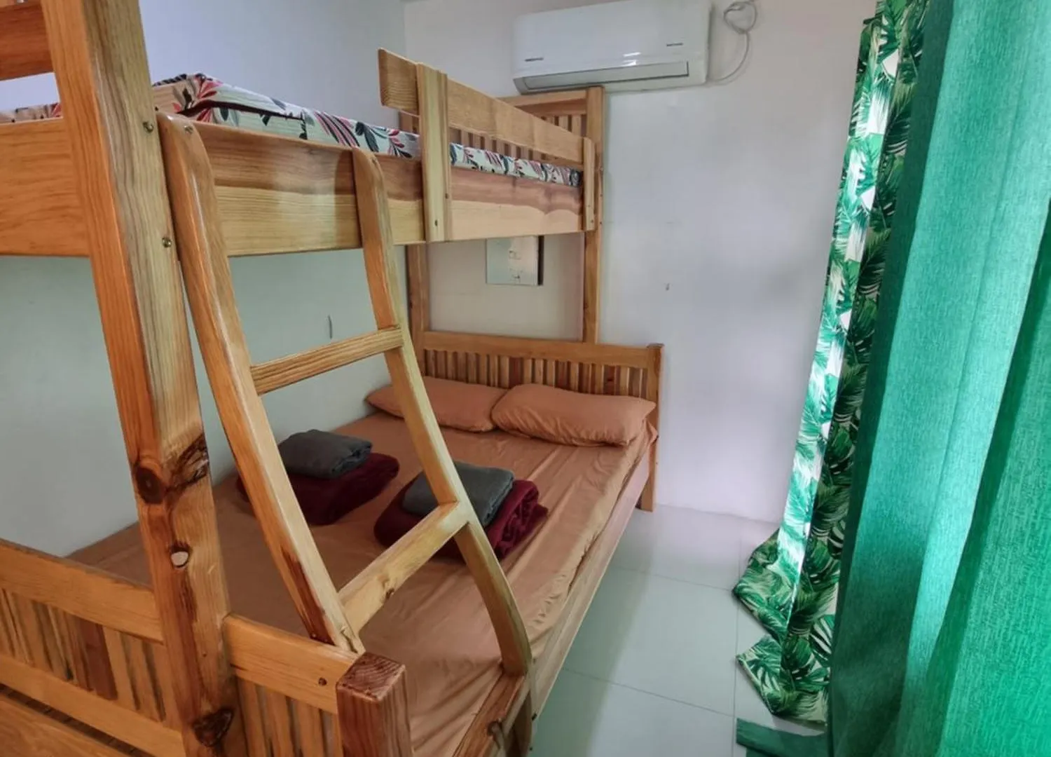 Treasure Link Cooperative Society Deca Clark Transient House Angeles City 아파트